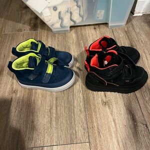 UGG Kids' Navy and Black Sneakers Duo